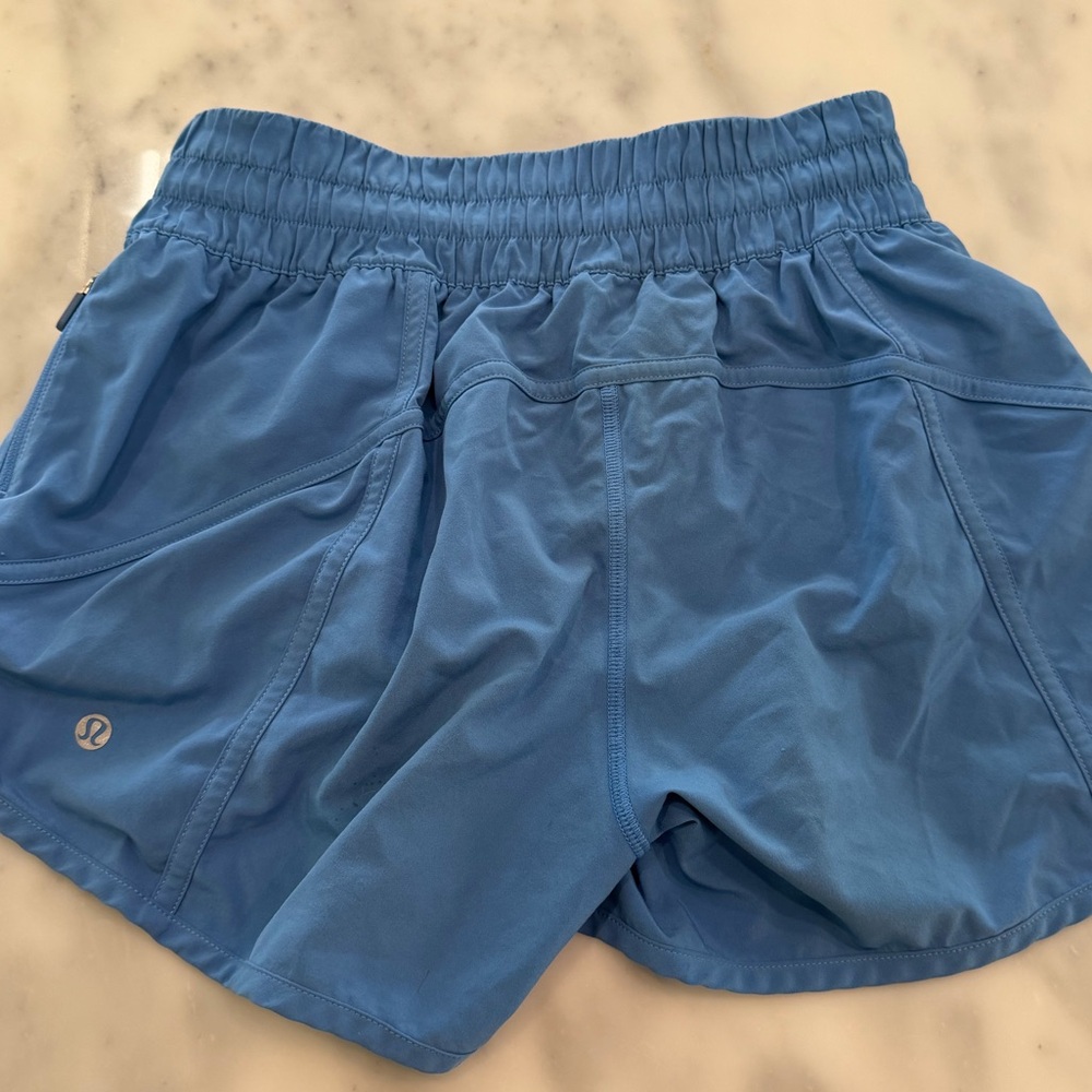LULULEMON Tracker Shorts